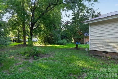 4494 Market Street Loris SC 29569