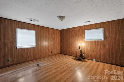 4494 Market Street Loris SC 29569