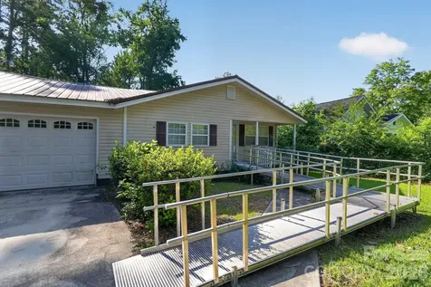4494 Market Street Loris SC 29569