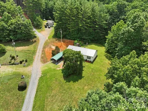 98 Cardinal Lane Burnsville NC 28714