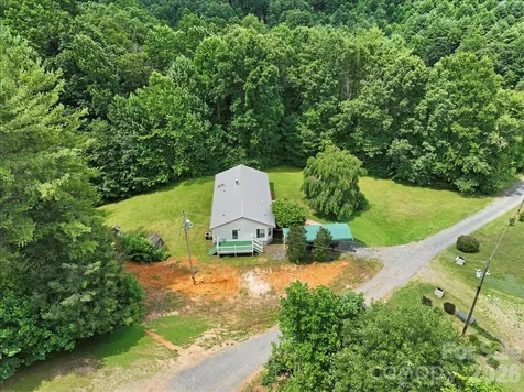 98 Cardinal Lane Burnsville NC 28714