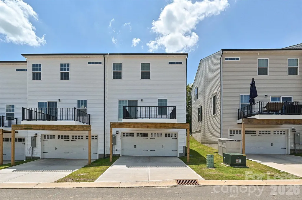 7637 Griffins Gate Drive SW Concord NC 28025