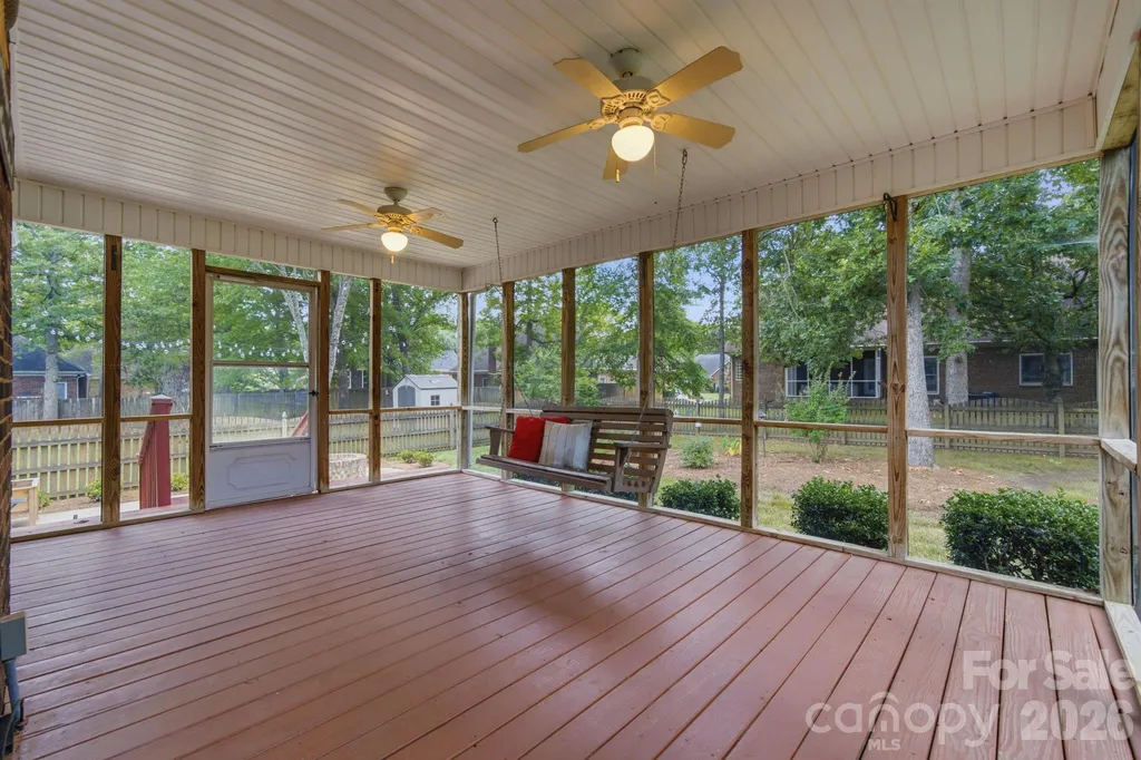 1423 Porch Swing Lane Matthews NC 28104