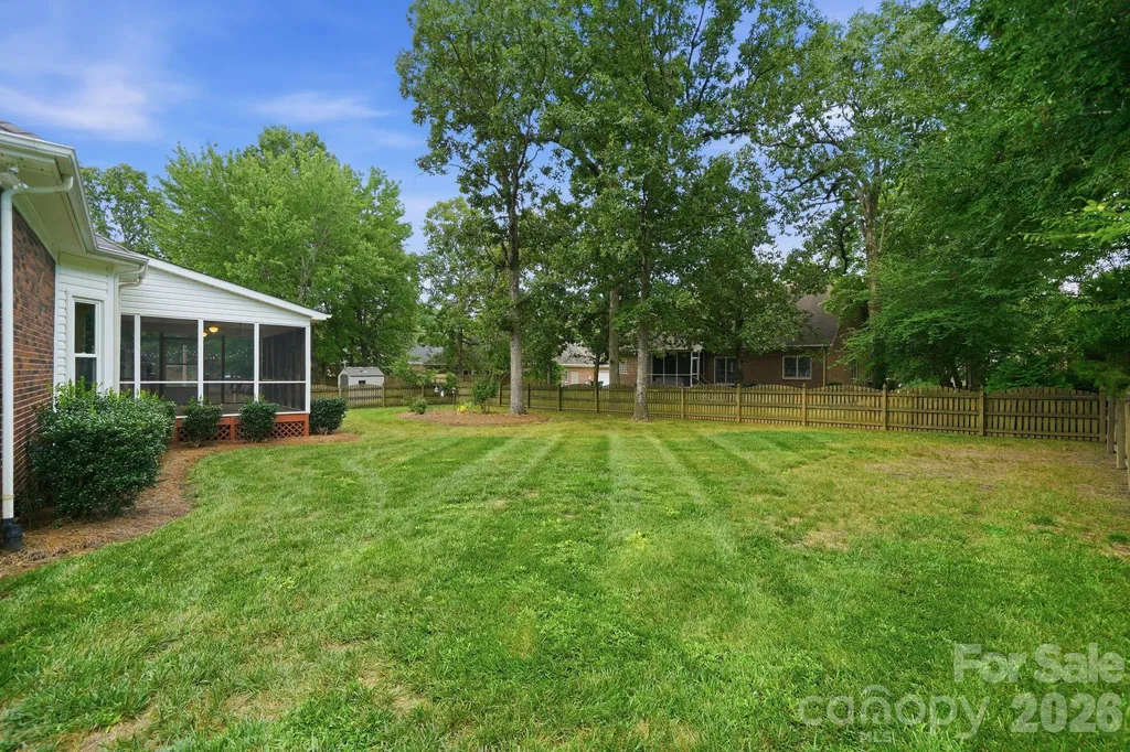 1423 Porch Swing Lane Matthews NC 28104