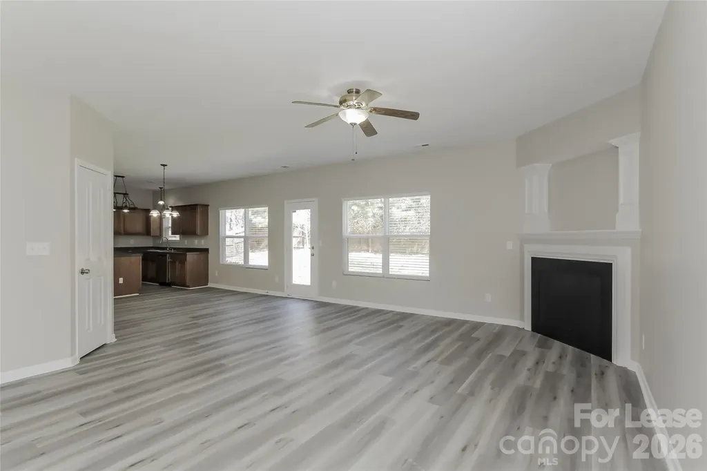 6702 Chieftain Drive Charlotte NC 28216