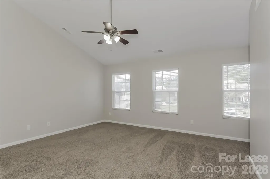6702 Chieftain Drive Charlotte NC 28216