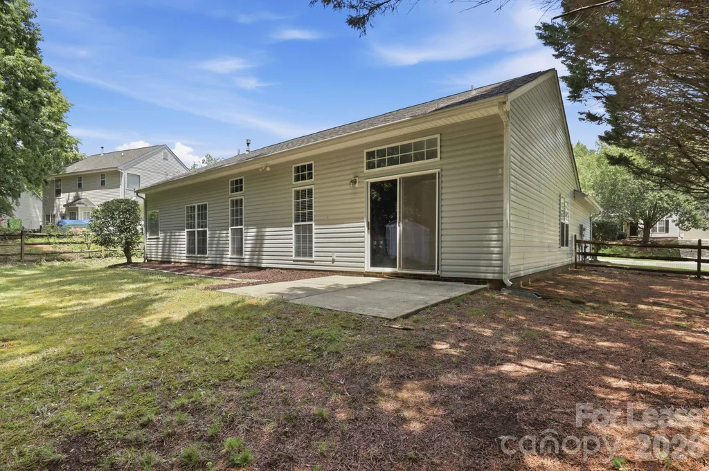 13114 Woodland Farm Drive Charlotte NC 28215