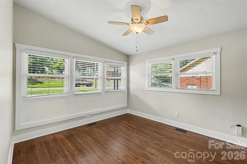 1338 Edgewater Drive Charlotte NC 28210