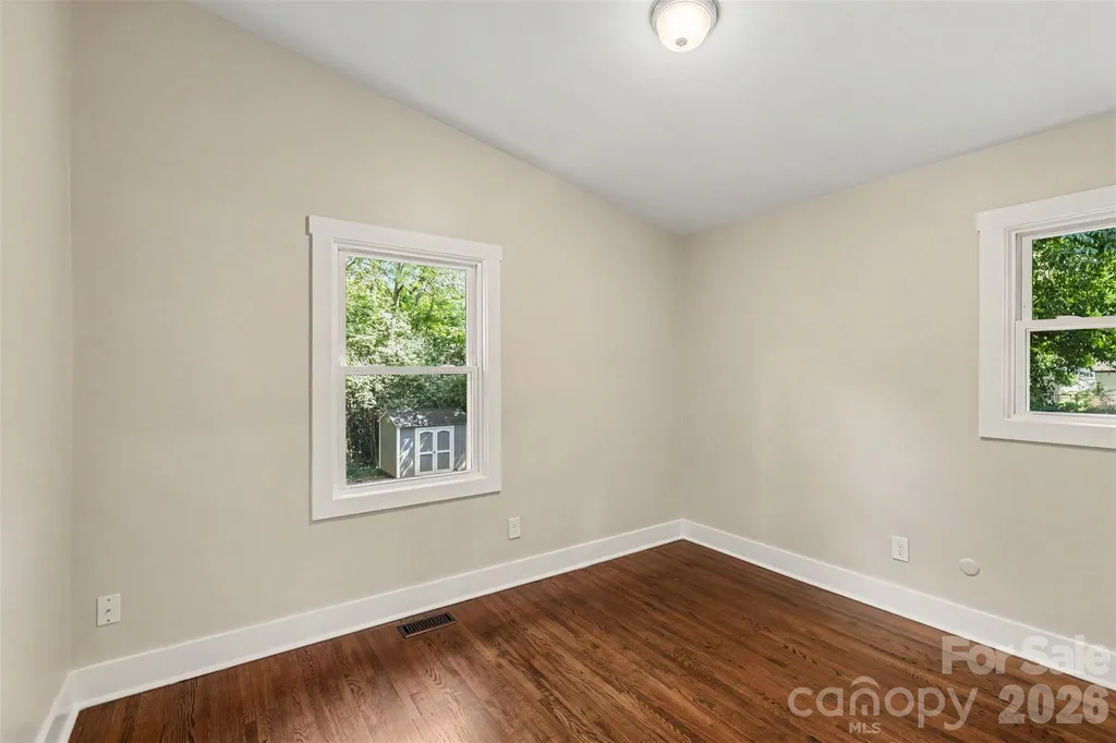 1338 Edgewater Drive Charlotte NC 28210