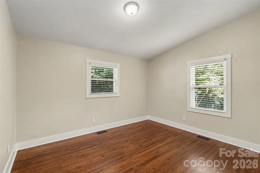 1338 Edgewater Drive Charlotte NC 28210