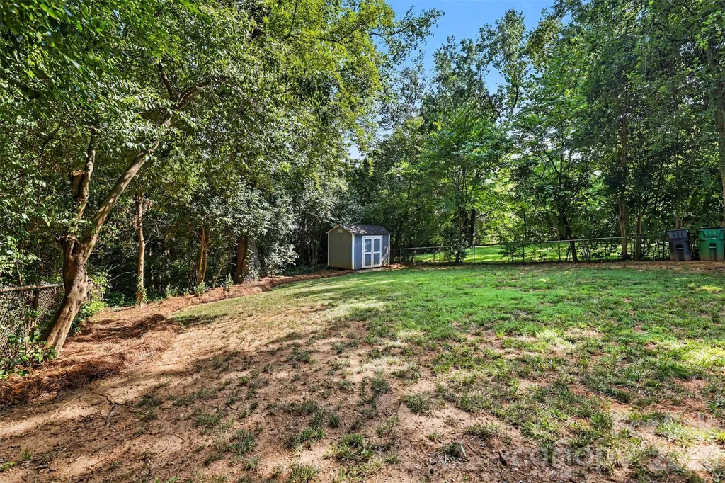 1338 Edgewater Drive Charlotte NC 28210