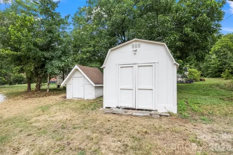 655 Lakeview Road Salisbury NC 28147