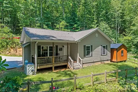 62 Robin Lane Waynesville NC 28786