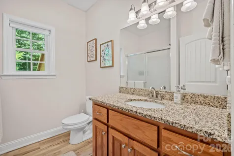 62 Robin Lane Waynesville NC 28786