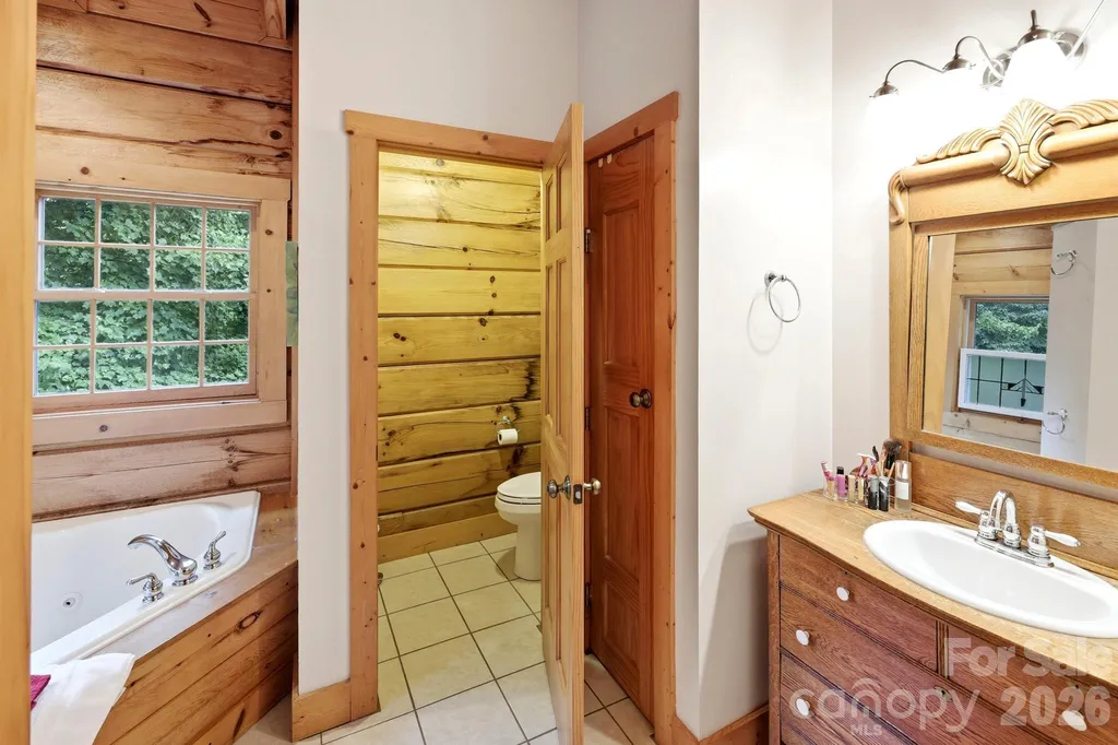 1411 Wolf Pen Road Old Fort NC 28762