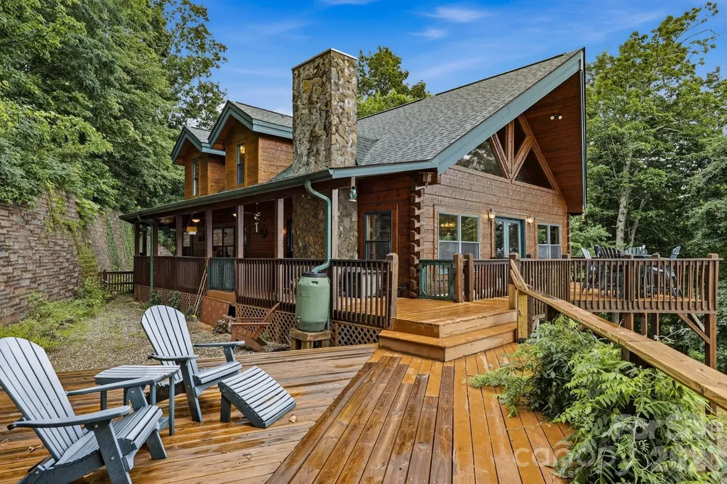 1411 Wolf Pen Road Old Fort NC 28762