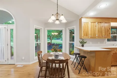 124 Stillmeadow Lane Troutman NC 28166