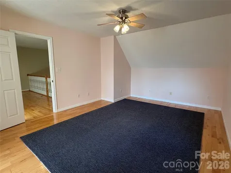 136 Johnnie Hills Burnsville NC 28714