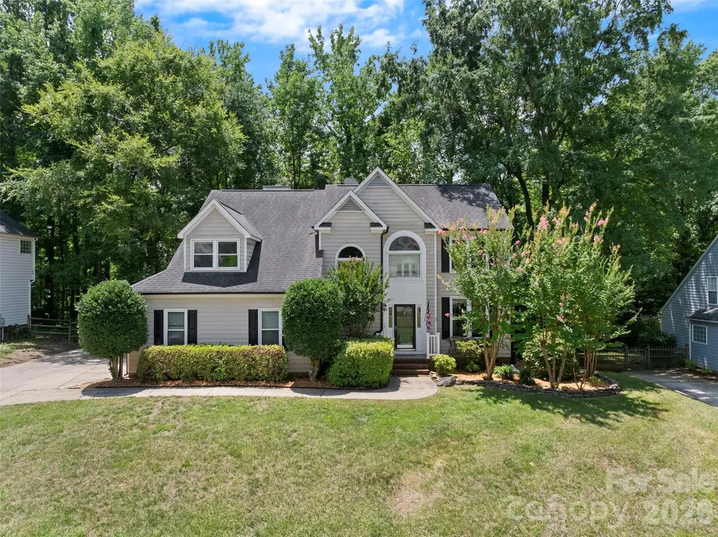 8610 Forest Shadow Circle Cornelius NC 28031
