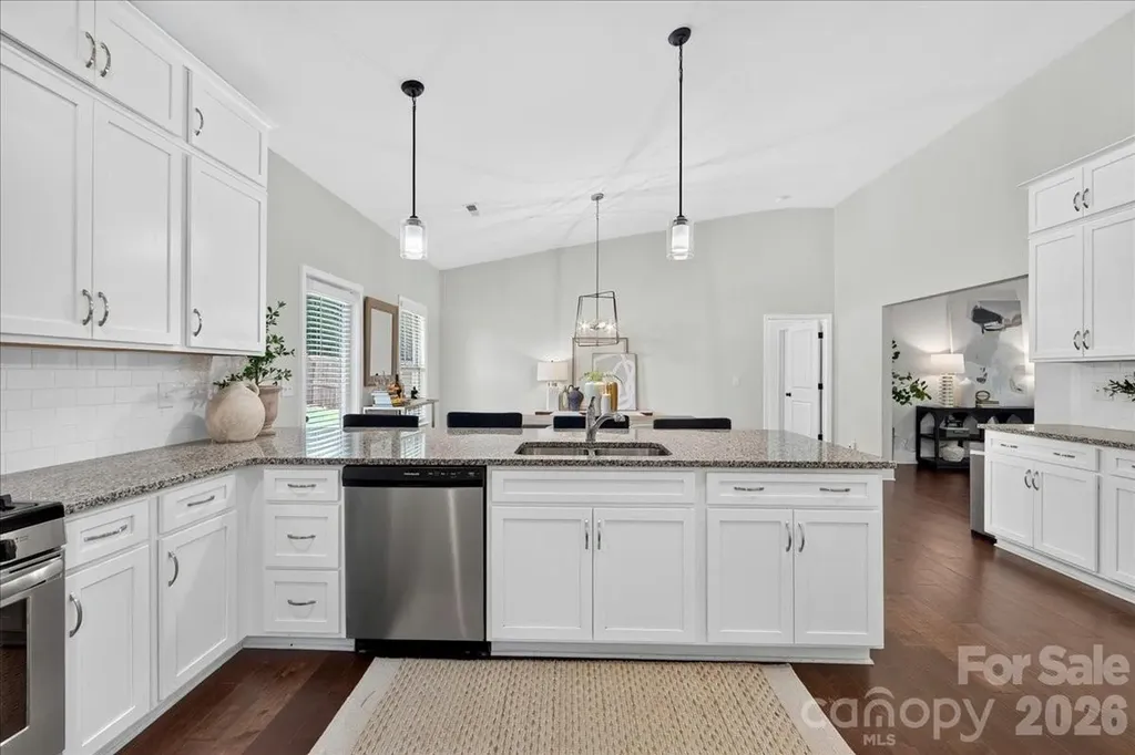 5800 Carmel Road Charlotte NC 28226