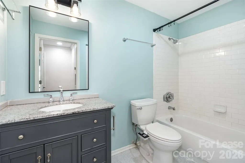 2516 Cranbrook Lane Charlotte NC 28207