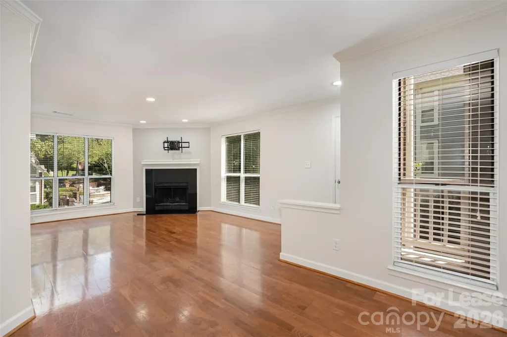 2516 Cranbrook Lane Charlotte NC 28207