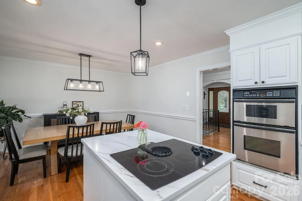 2206 Hillside Drive Dallas NC 28034