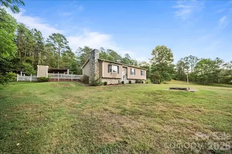 4690 Celia Creek Road Lenoir NC 28645