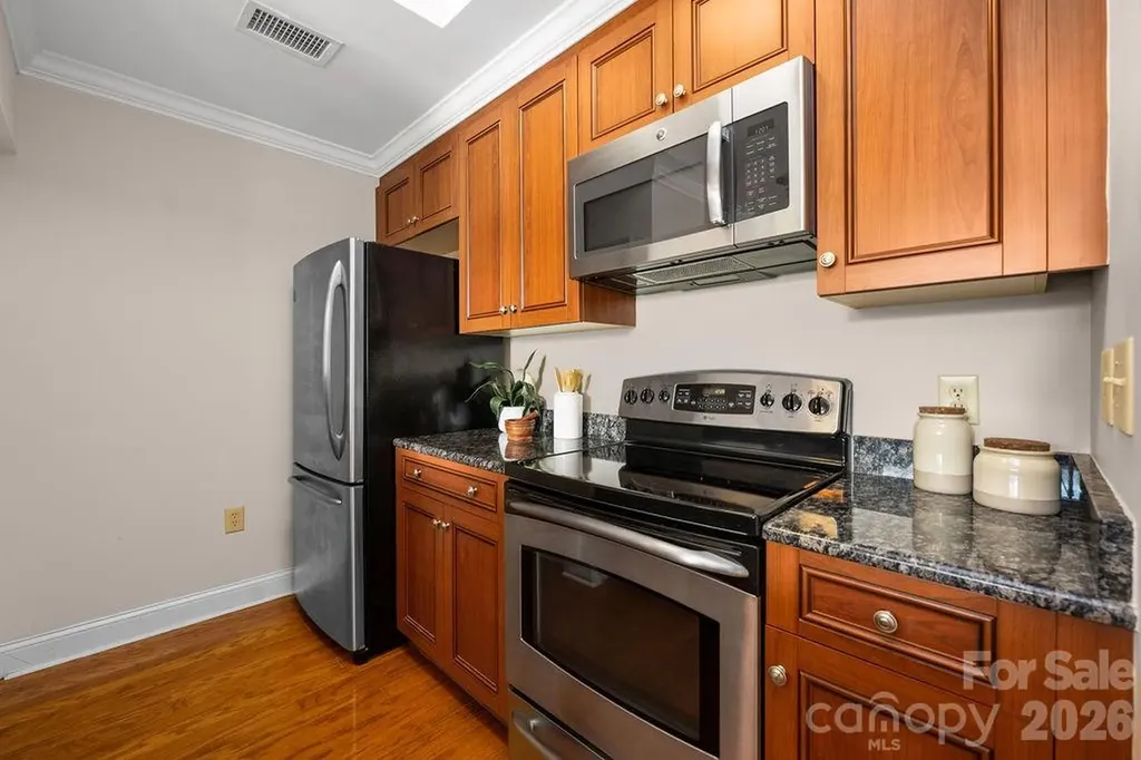 300 W 5th Street Charlotte NC 28202