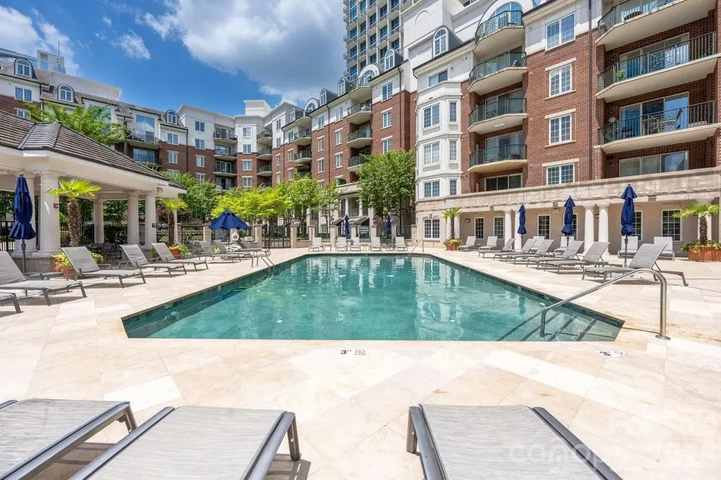 300 W 5th Street Charlotte NC 28202