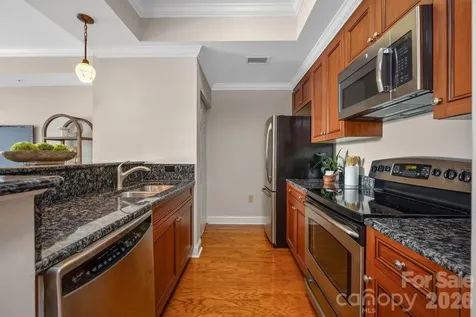 300 W 5th Street Charlotte NC 28202