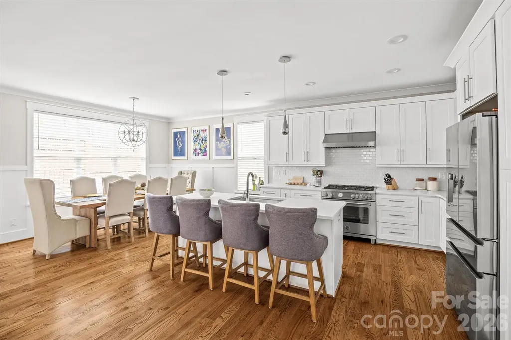 1923 Hamorton Place Charlotte NC 28205
