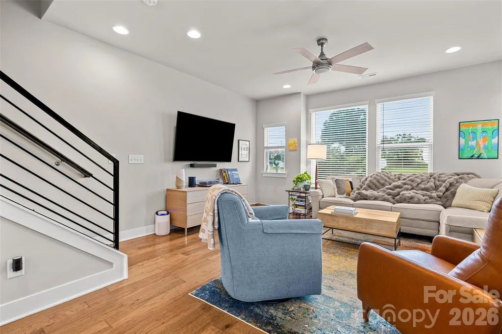 2103 Isom Street Charlotte NC 28208