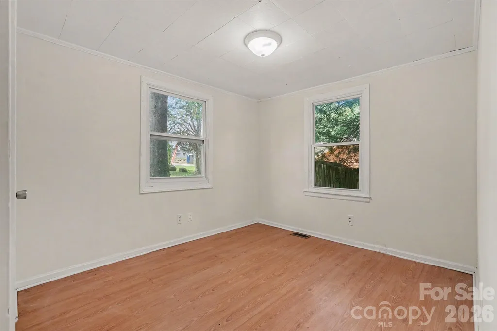 8232 Starnes Randall Road Charlotte NC 28215