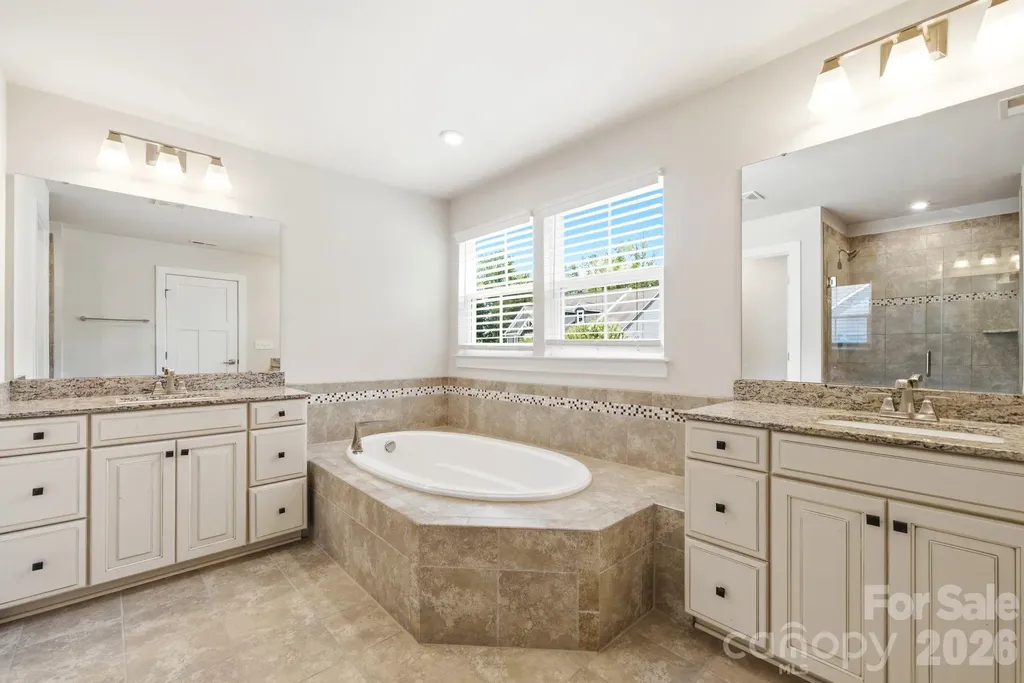 4383 Deerpark Court Harrisburg NC 28075
