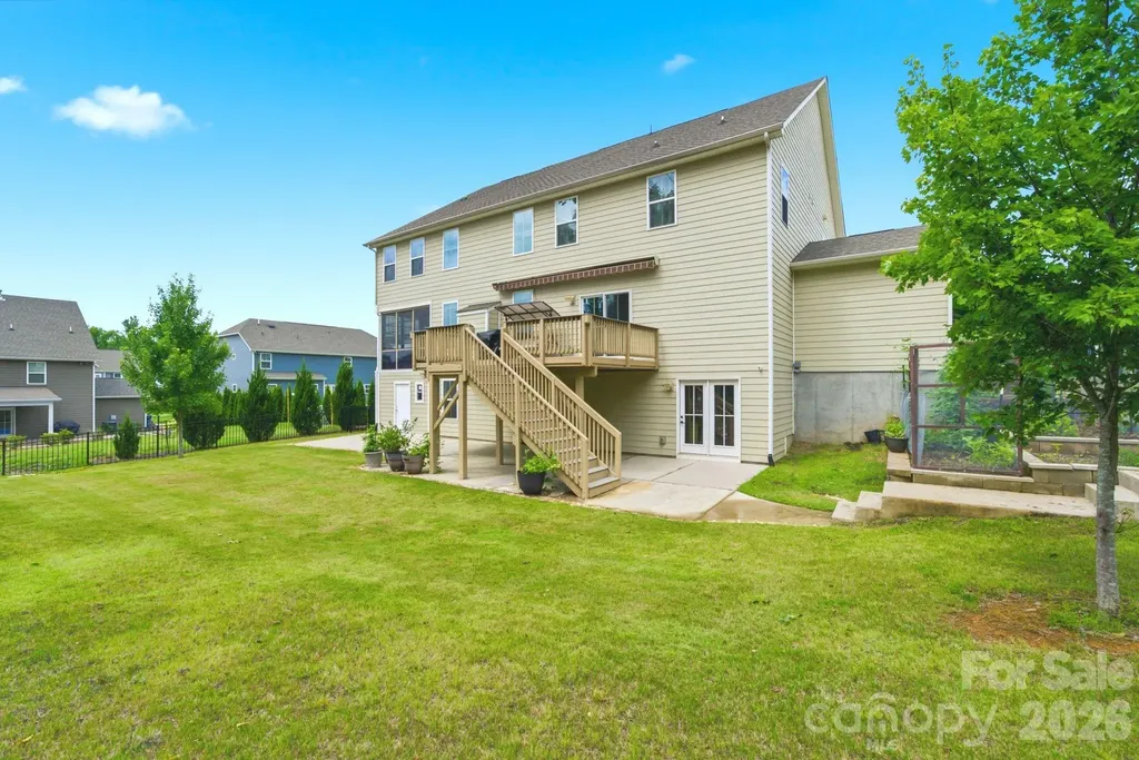 4383 Deerpark Court Harrisburg NC 28075
