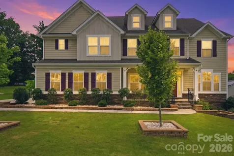 4383 Deerpark Court Harrisburg NC 28075