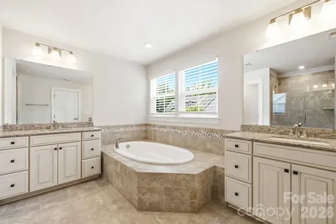 4383 Deerpark Court Harrisburg NC 28075