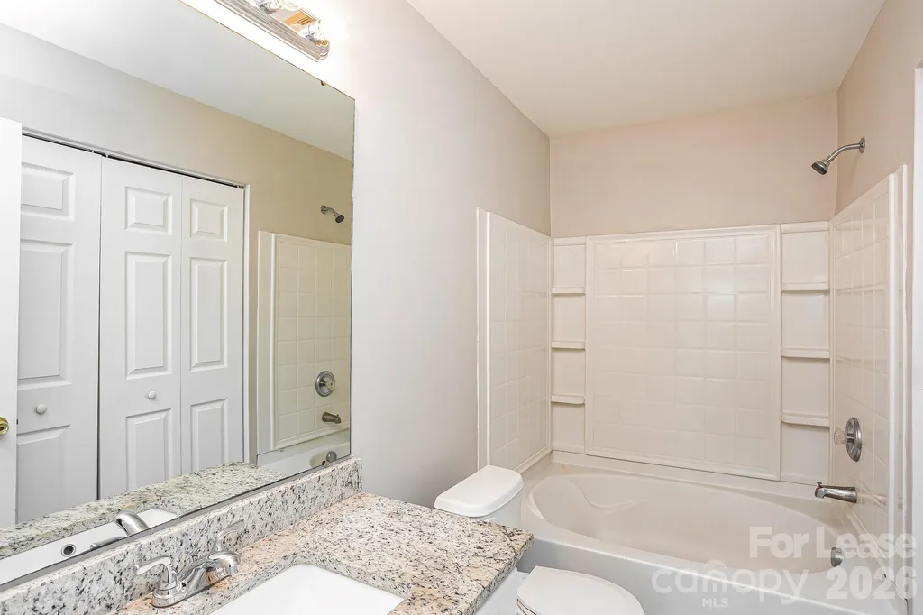 1418 Peach Park Lane Charlotte NC 28216