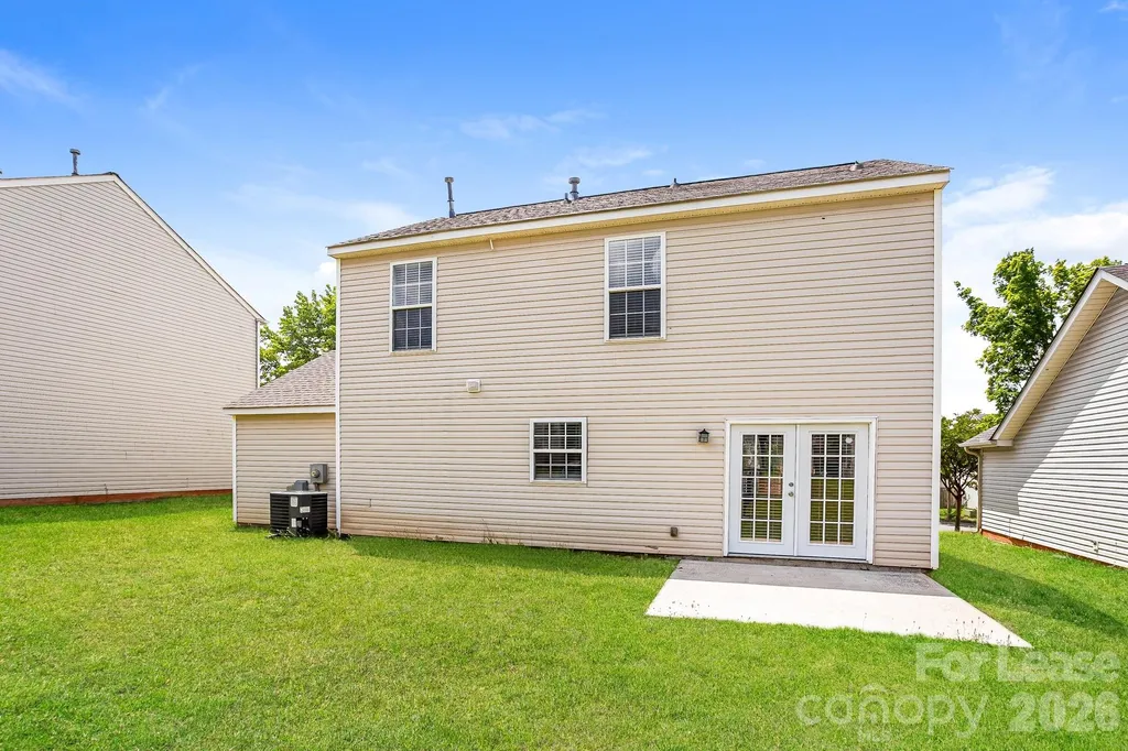 1418 Peach Park Lane Charlotte NC 28216