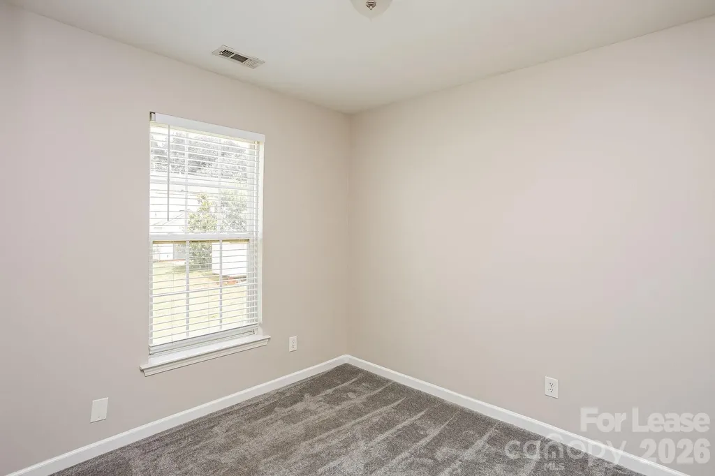1418 Peach Park Lane Charlotte NC 28216