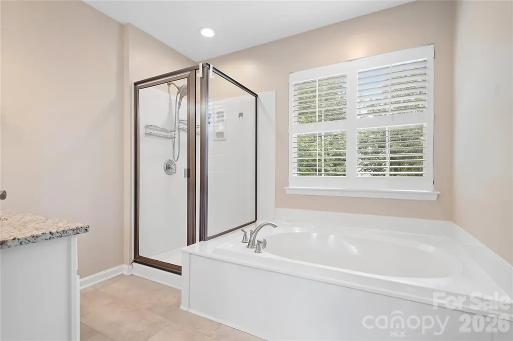 9407 Willow Tree Lane Charlotte NC 28277
