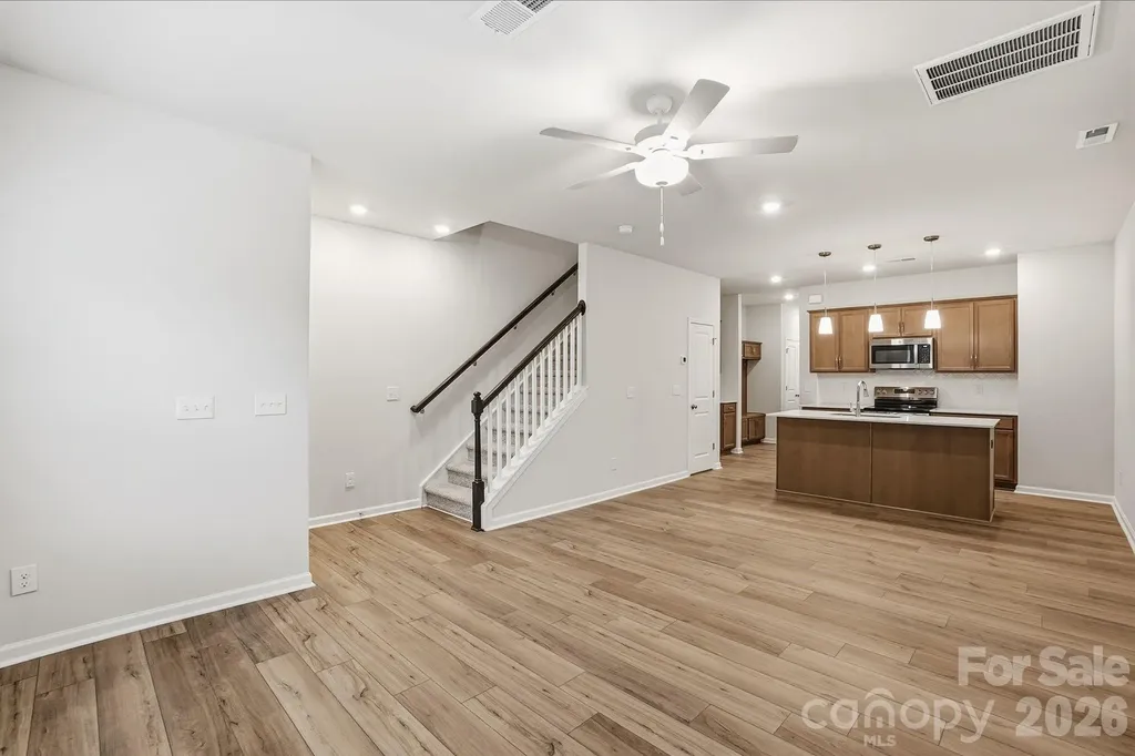 5865 Tuckaseegee Road Charlotte NC 28208