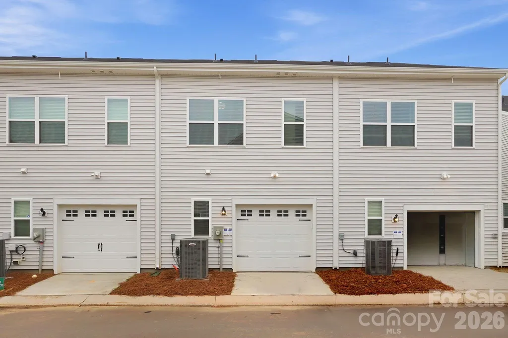 5835 Tuckaseegee Road Charlotte NC 28208