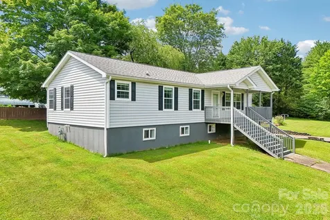 119 E Meadow Lane Horse Shoe NC 28742