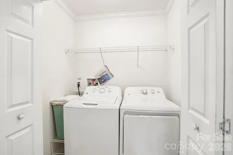 119 E Meadow Lane Horse Shoe NC 28742