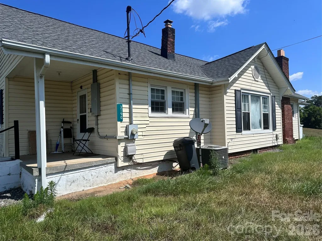 3190 Warlicks Church Road Connelly Springs NC 28612