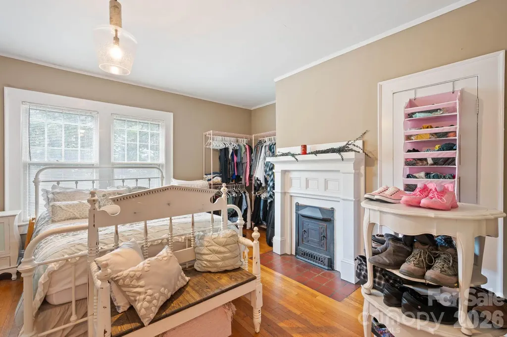 313 E Main Street Morganton NC 28655