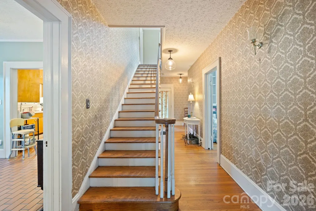 313 E Main Street Morganton NC 28655