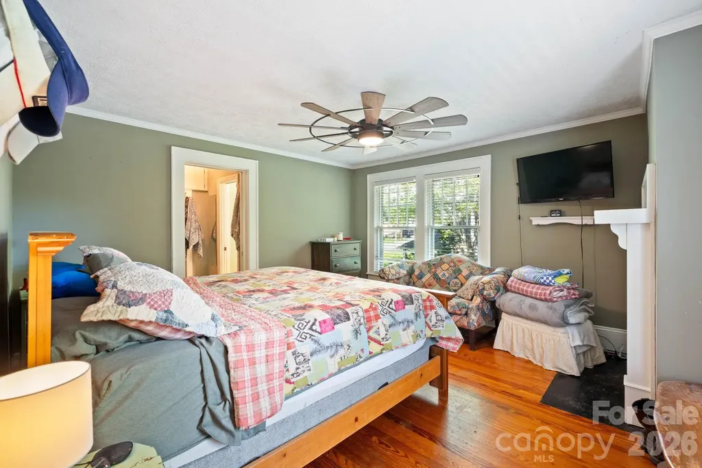 313 E Main Street Morganton NC 28655